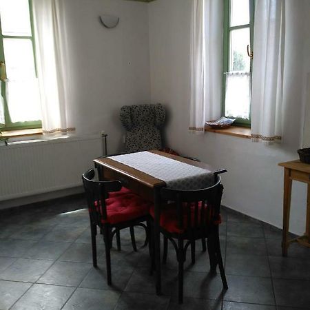 Penzion U Slunicka Mikulov Luaran gambar
